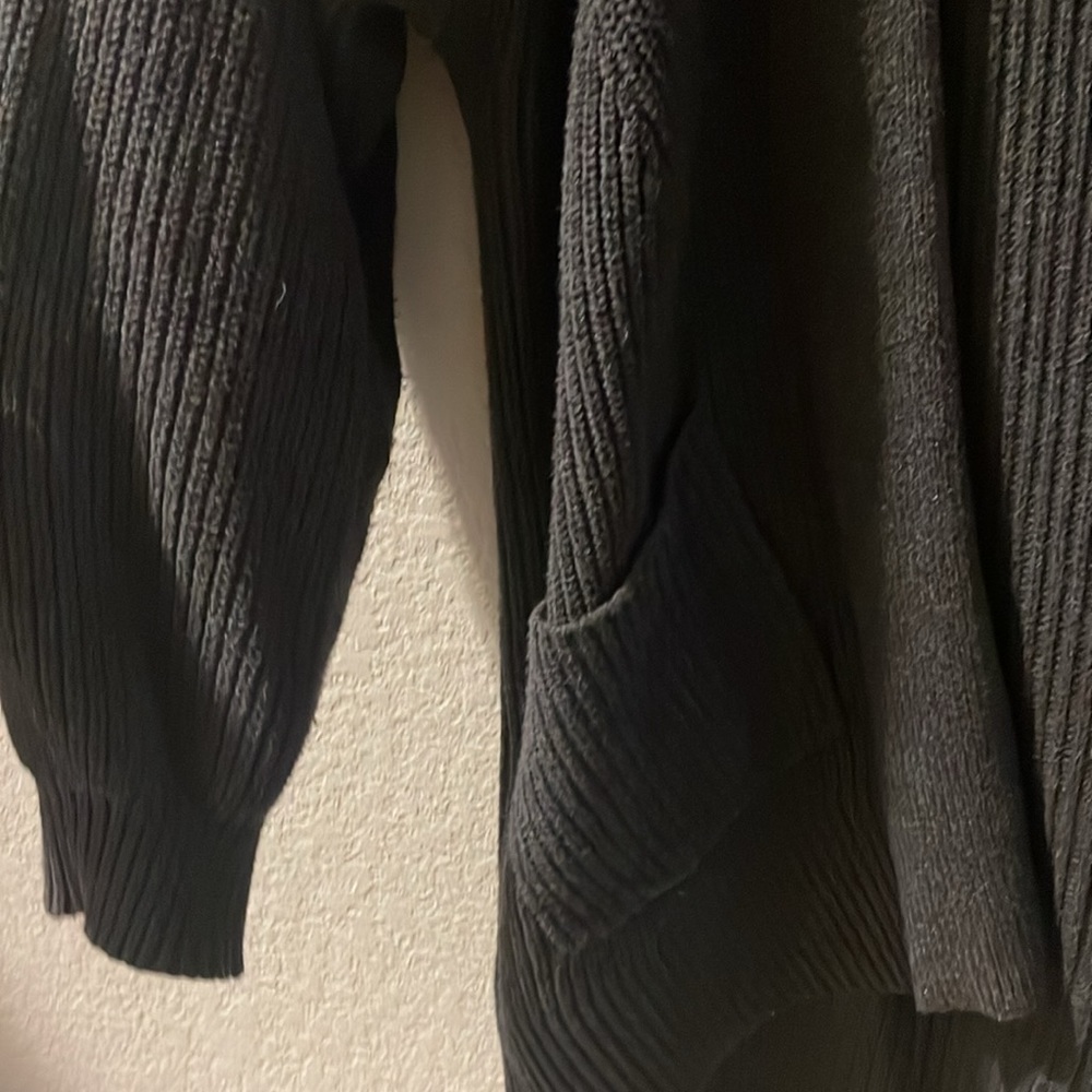 Universal Thread Small Cardigan - Picture 3 of 4